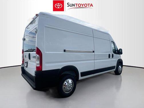 Bright White Clearcoat 2023 RAM ProMaster 2500 High Roof