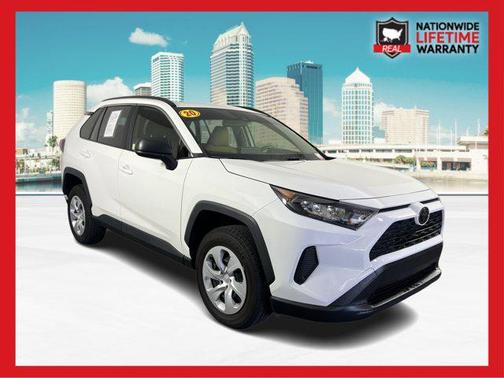 2020 Toyota RAV4 LE