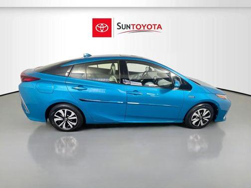 2017 Toyota Prius Prime Advanced
