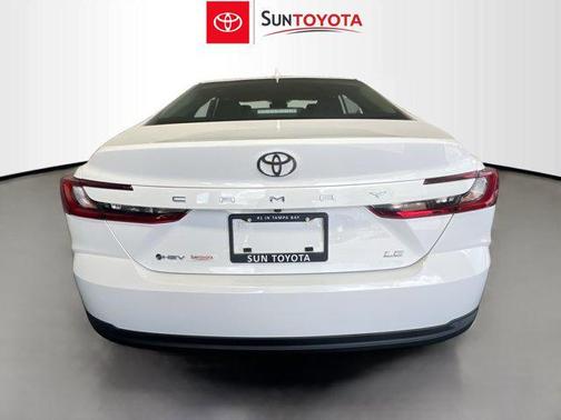 2025 Toyota Camry LE