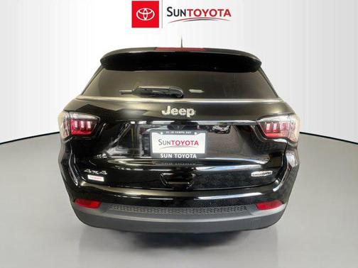 2024 Jeep Compass Latitude Lux