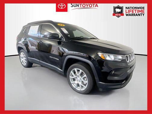 2024 Jeep Compass Latitude Lux