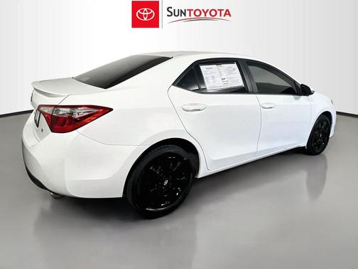 Super White 2015 Toyota Corolla S
