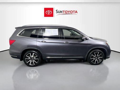 2021 Honda Pilot Touring 8-Passenger