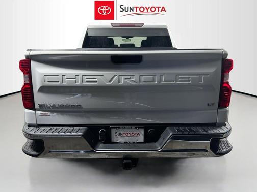 Silver Ice Metallic 2020 Chevrolet Silverado 1500 LT