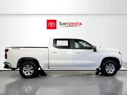 Silver Ice Metallic 2020 Chevrolet Silverado 1500 LT