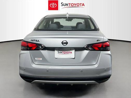 2021 Nissan Versa 1.6 SV