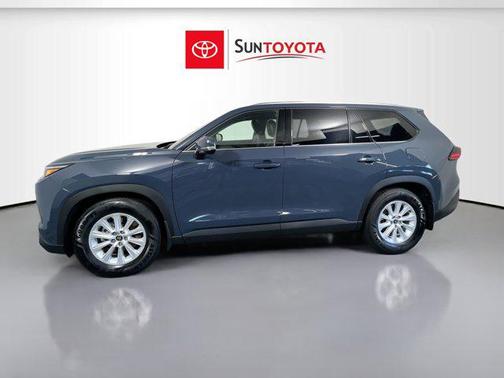 2025 Toyota Grand Highlander XLE