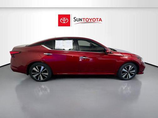 2022 Nissan Altima 2.5 SL