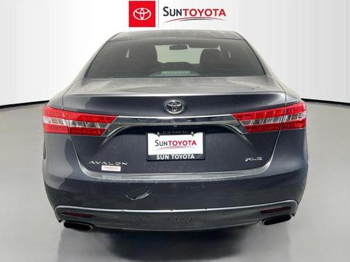 2014 Toyota Avalon XLE