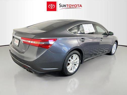 2014 Toyota Avalon XLE