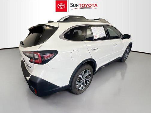 2022 Subaru Outback Touring