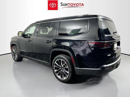 2022 Jeep Wagoneer Series III 4x2