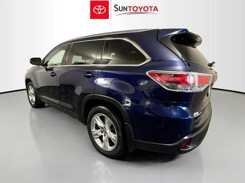 2016 Toyota Highlander Limited Platinum