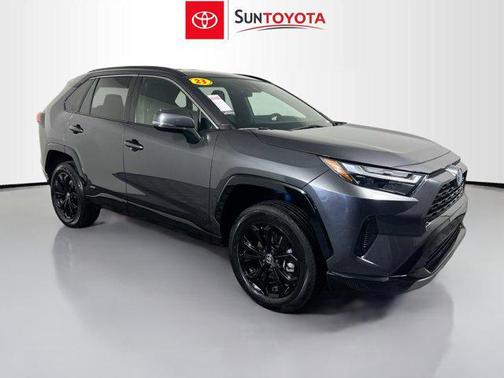 2023 Toyota RAV4 Hybrid SE