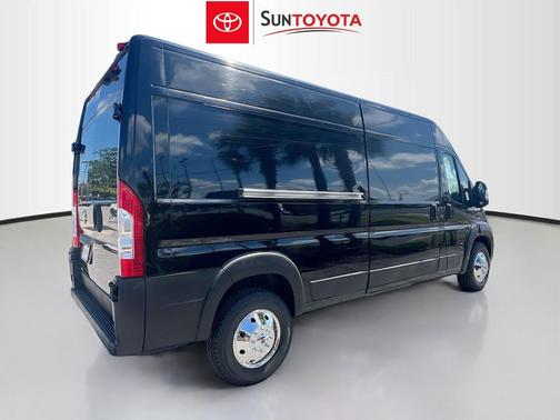 Black Clearcoat 2023 RAM ProMaster 2500 High Roof