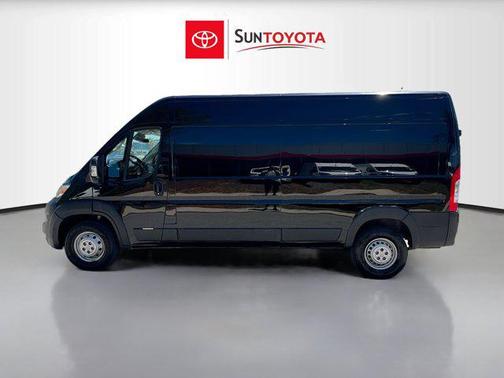 Black Clearcoat 2023 RAM ProMaster 2500 High Roof