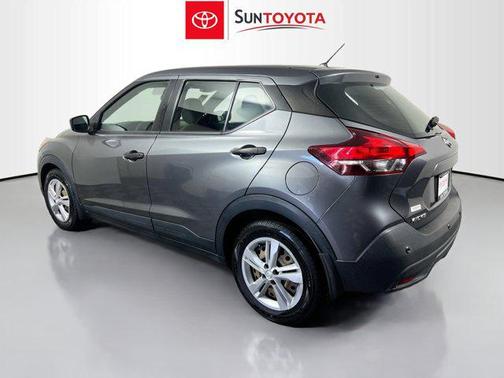 2020 Nissan Kicks S