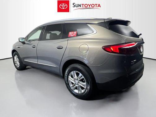 Pepperdust Metallic 2018 Buick Enclave Essence