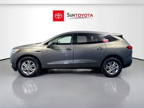Pepperdust Metallic 2018 Buick Enclave Essence