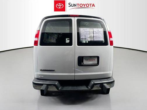 2024 Chevrolet Express 2500 RWD 2500 Regular Wheelbase WT