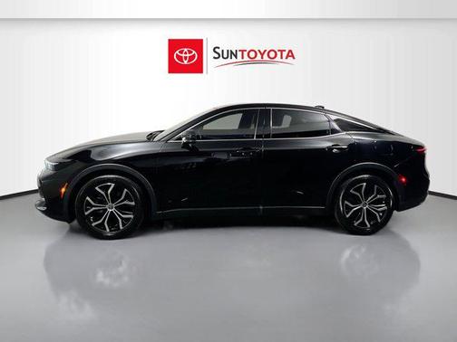 2023 Toyota Crown XLE