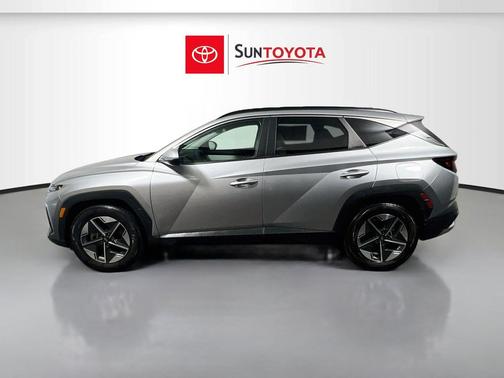 Shimmering Silver 2025 Hyundai TUCSON SEL
