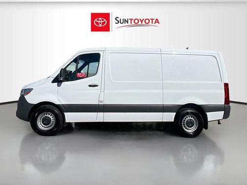 2025 Mercedes-Benz Sprinter 2500 Standard Roof