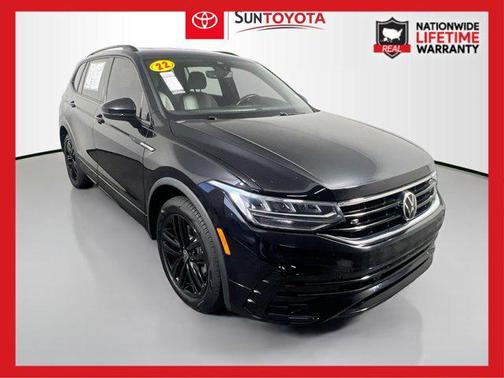 2022 Volkswagen Tiguan 2.0T SE R-Line Black