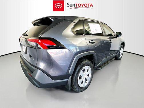 Magnetic Gray Metallic 2022 Toyota RAV4 LE
