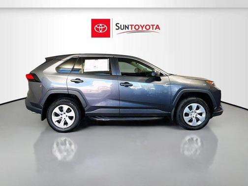 Magnetic Gray Metallic 2022 Toyota RAV4 LE