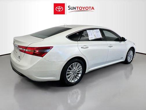 2014 Toyota Avalon Hybrid Limited