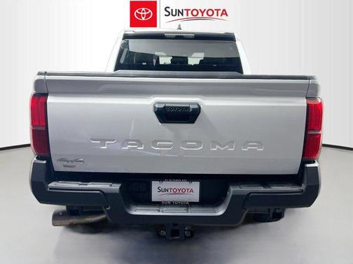 Ice Cap 2025 Toyota Tacoma SR