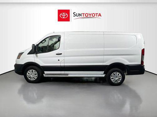 OXFORD WHITE 2024 Ford Transit-250 Base