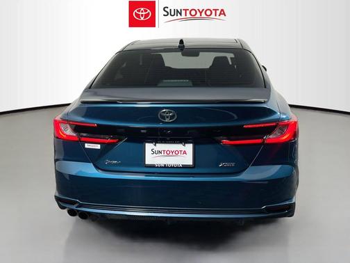 Ocean Gem/Midnight Black Metallic 2025 Toyota Camry XSE
