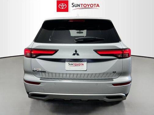 2024 Mitsubishi Outlander SE 2.5 2WD