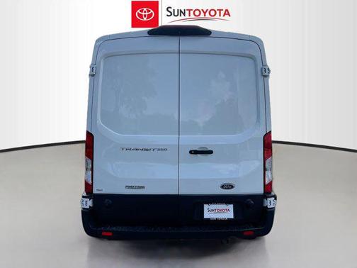 OXFORD WHITE 2019 Ford Transit-250 Base