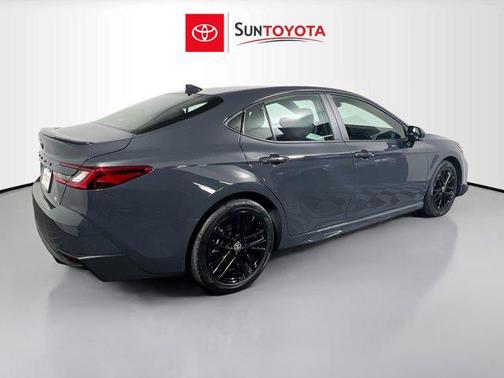 Underground 2026 Toyota Camry SE