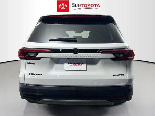2024 Toyota Grand Highlander Limited