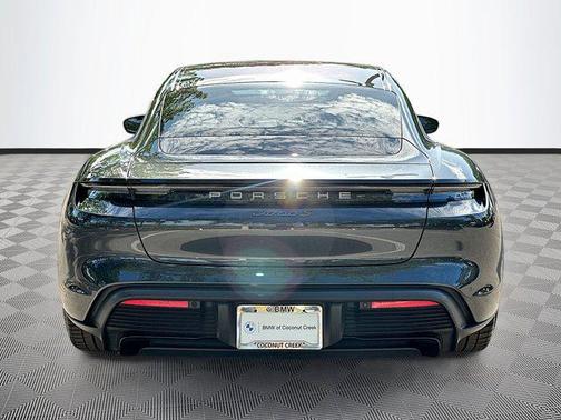 2020 Porsche Taycan Turbo S