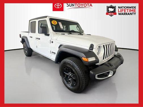 2023 Jeep Gladiator Sport S