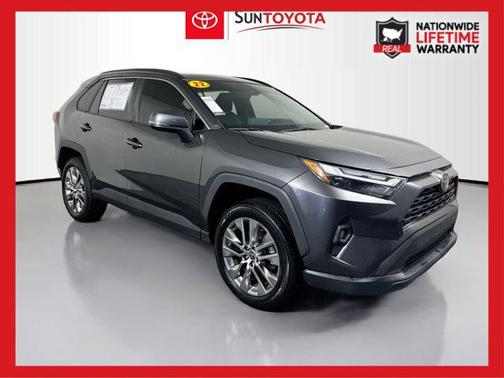 2022 Toyota RAV4 XLE Premium