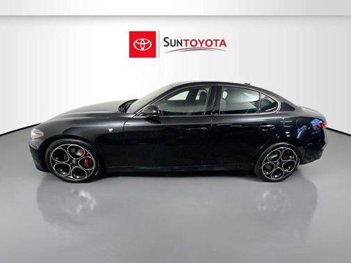 2022 Alfa Romeo Giulia Ti