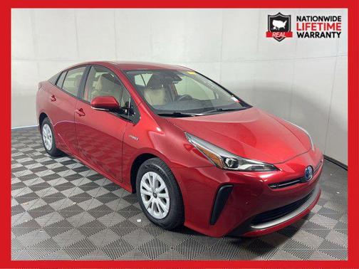 2019 Toyota Prius LE