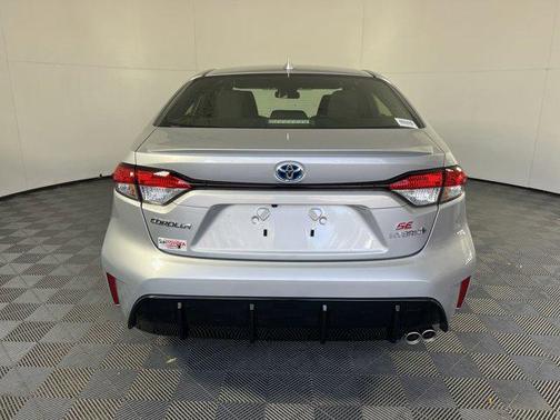 2024 Toyota Corolla Hybrid SE