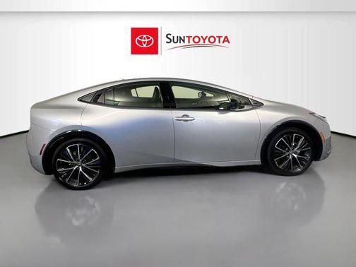 2024 Toyota Prius XLE