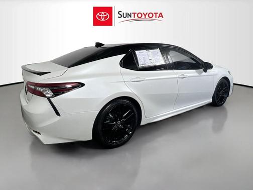 Midnight Black Metallic 2021 Toyota Camry XSE