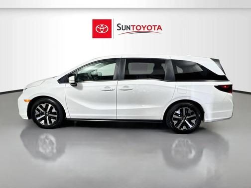 Platinum White Pearl 2025 Honda Odyssey EX-L