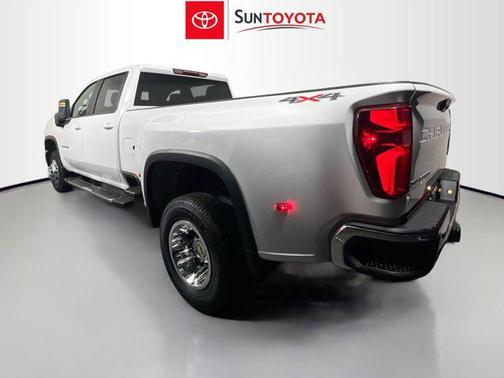 2024 Chevrolet Silverado 3500 LT