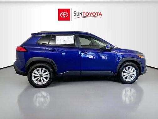 2022 Toyota Corolla Cross LE